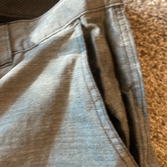 Gray mens size 36 O’NEILL shorts barely worn - Picture 4 of 7